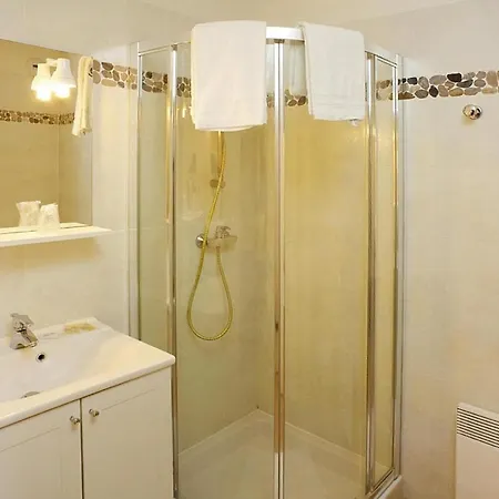 Semesterbostad In Ile Rousse Near Sandy Beaches LʼÎle-Rousse